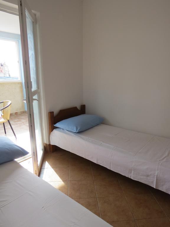 סוטומורה Apartments Volaric מראה חיצוני תמונה