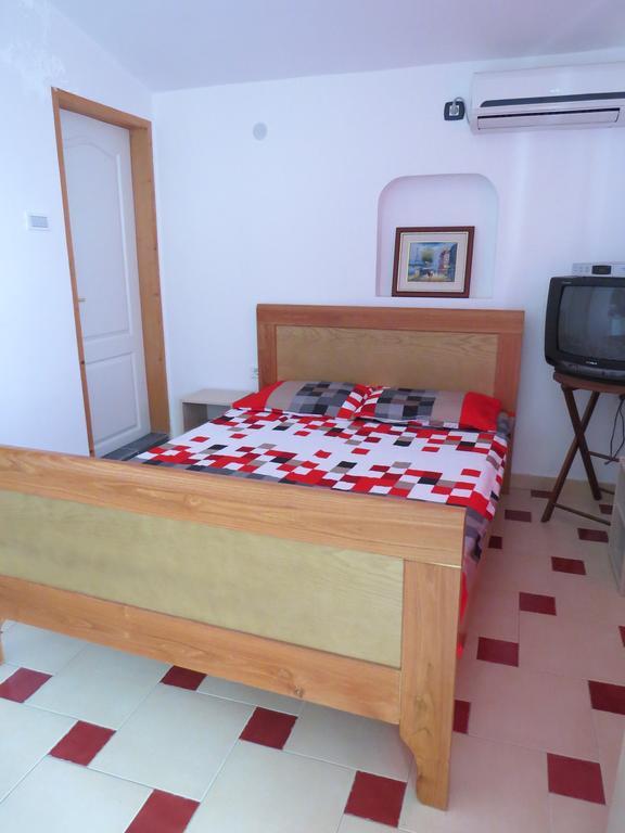 סוטומורה Apartments Volaric מראה חיצוני תמונה