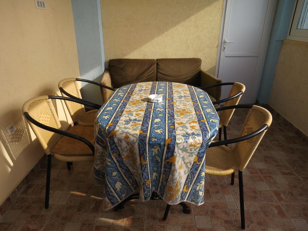 סוטומורה Apartments Volaric מראה חיצוני תמונה