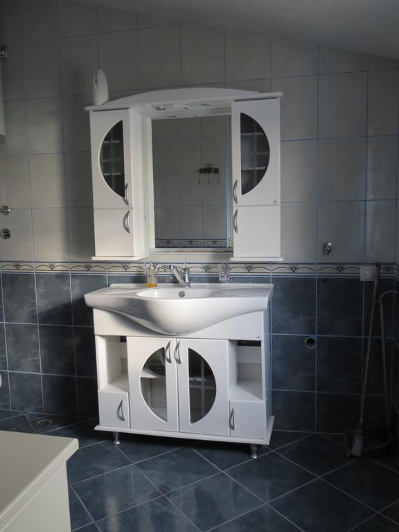 סוטומורה Apartments Volaric מראה חיצוני תמונה