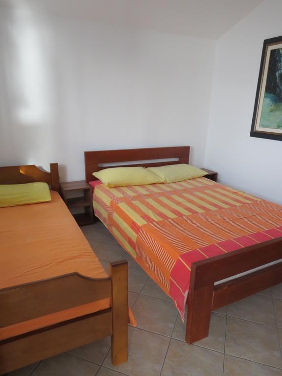 סוטומורה Apartments Volaric מראה חיצוני תמונה
